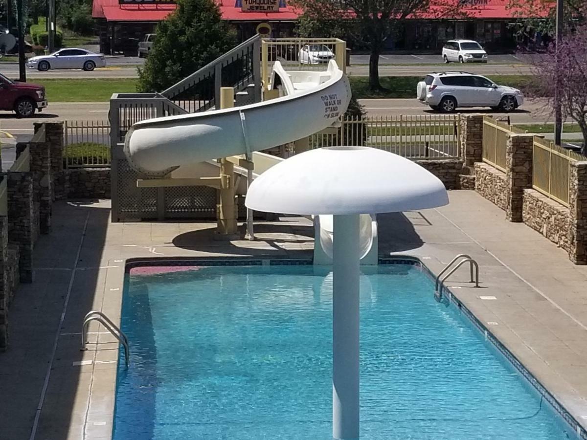 Colonial House Motel Pigeon Forge Ngoại thất bức ảnh