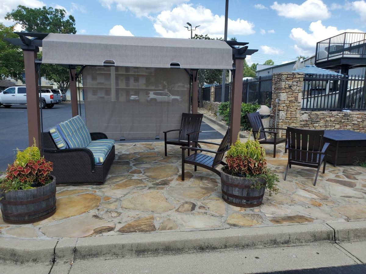 Colonial House Motel Pigeon Forge Ngoại thất bức ảnh