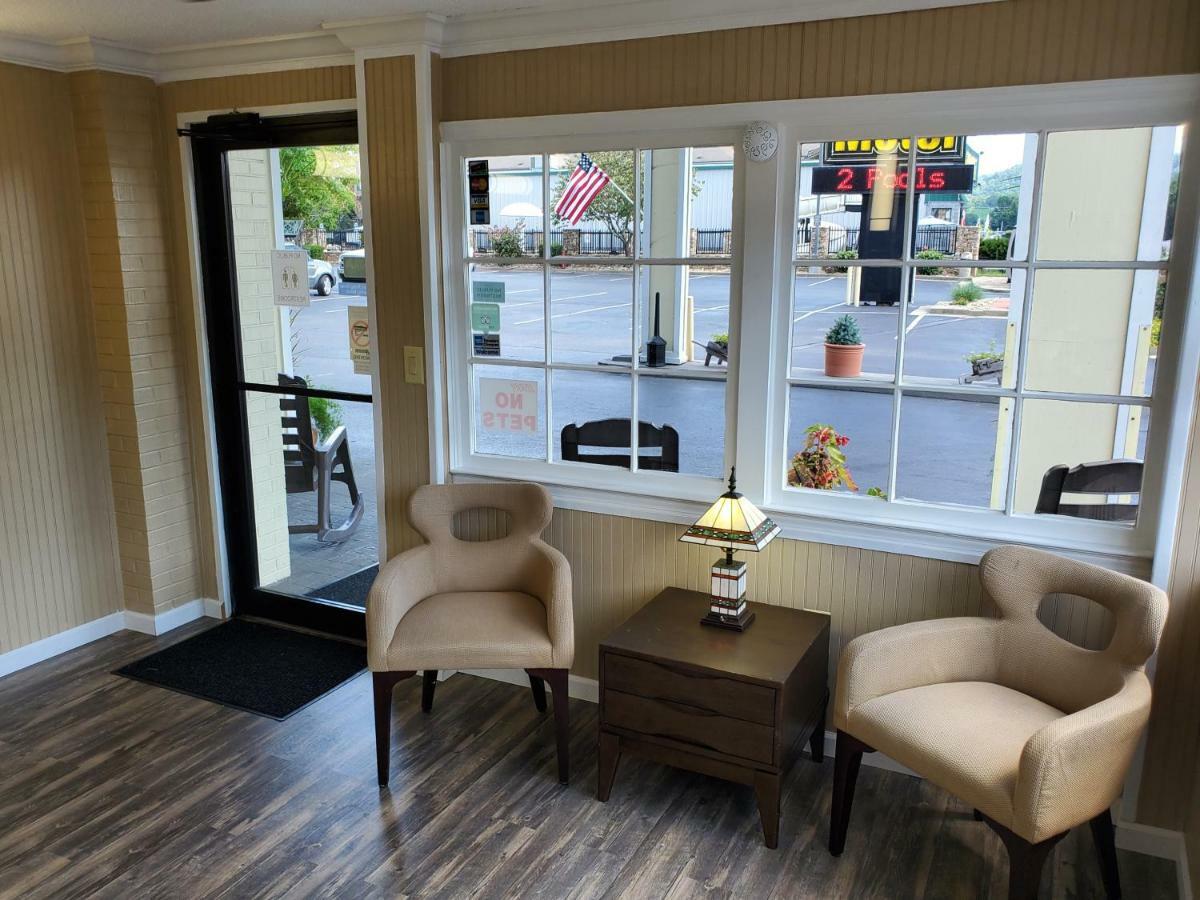 Colonial House Motel Pigeon Forge Ngoại thất bức ảnh