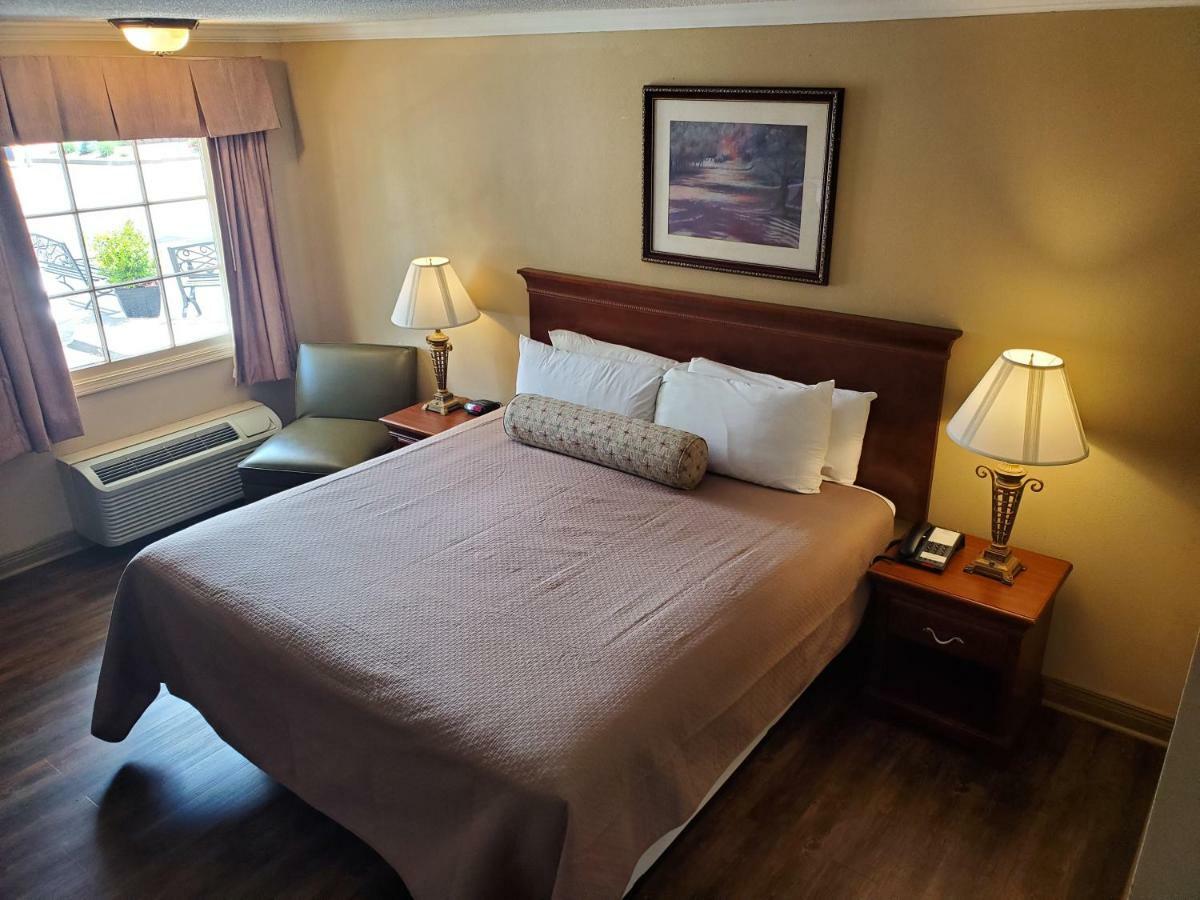Colonial House Motel Pigeon Forge Ngoại thất bức ảnh